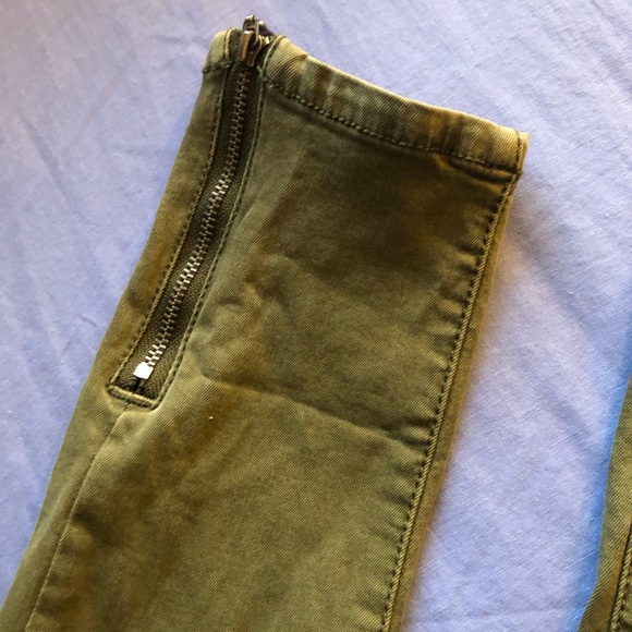 Jeans - Picture 5 of 7